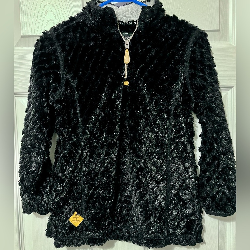 Simply Southern girls fuzzy pullover size youth large